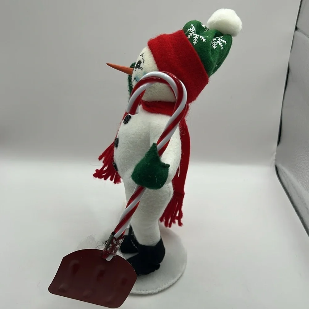 Annalee Snowman with Candy cane Shovel 2003